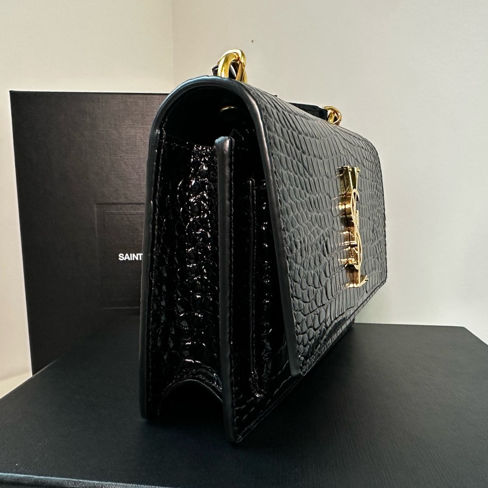 Saint Laurent Sunset Chain Wallet Bag Crocodile Embossed Shiny Leather (BLK/G) - Picture 5 of 15